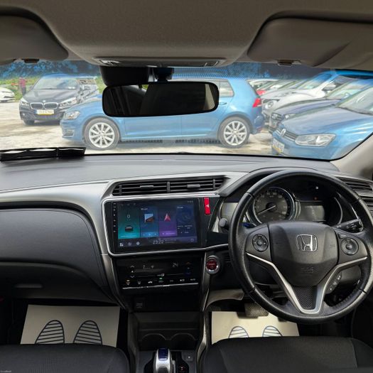 Honda Grace 2016