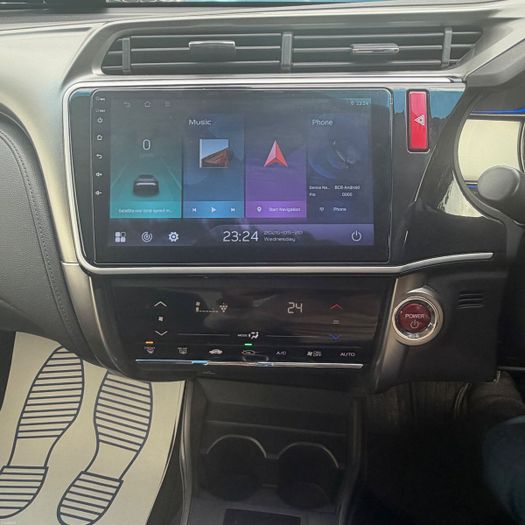 Honda Grace 2016