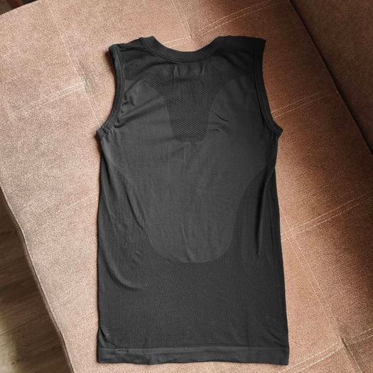 Black Seamless Breathable Sports Top, one size
