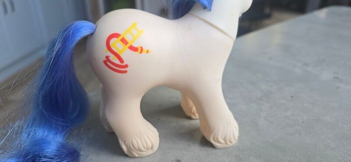 Chief Fireman Big Brother Ponies MLP G1 My Little Pony Hasbro