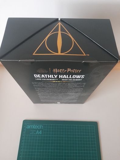 Harry Potter Deathly Hallows Lord Voldemort Exclusive Design Collection
