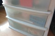 Storage box