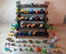 Large Collection of Kinder Natoons in excellent condition some vintage job lot
