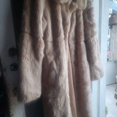 long cream faux fur ladies coat (post incl)