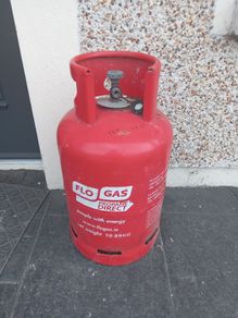 Patio gas bottle (full)