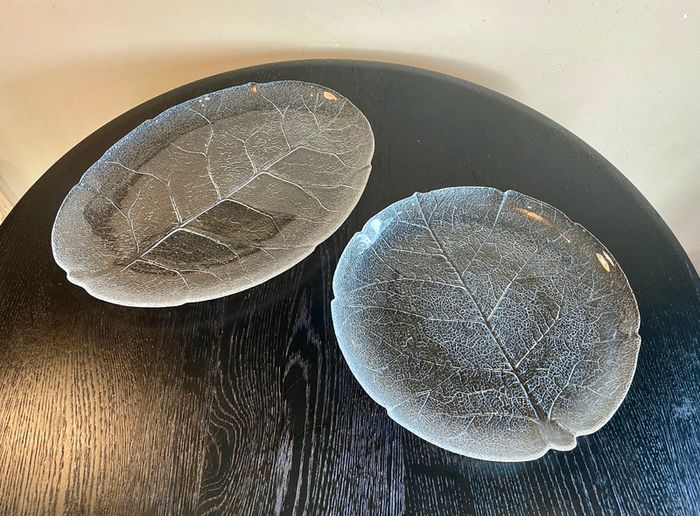 Pair of vintage Arcoroc Aspen Leaf Glass Platters / Plates, Mid century French Dishes