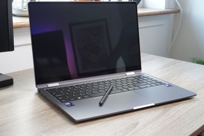 New Samsung Galaxy Book5 360 15.6" | Ultra 7 256V (Lunar Lake) | 47 TOPS AI | 16GB MoP | 512GB