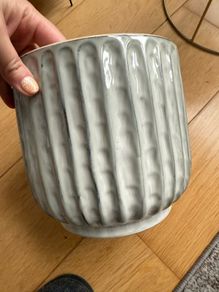 Indoor plant pot M&S medium size