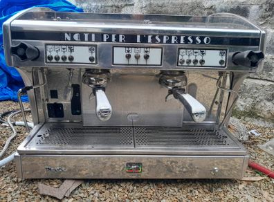 Commercial coffee machine
