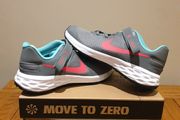 New Nike trainers size 2uk