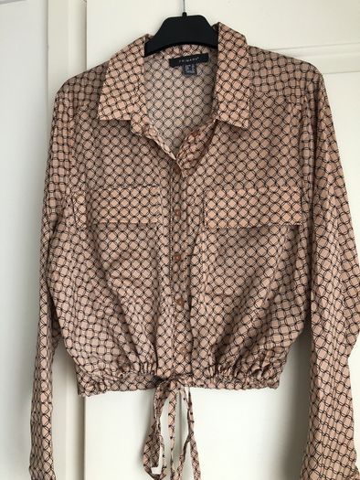Shirt size 12