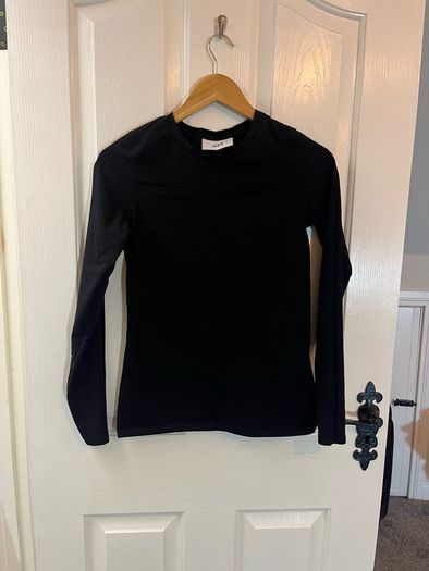 JJXX Long Sleeve Black Top worn once - Size L / Size 10/12