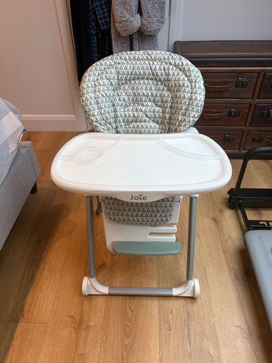 Baby Highchair with recliner