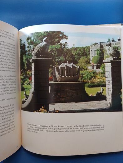 Irish Gardens - Edward Hyams, 1967