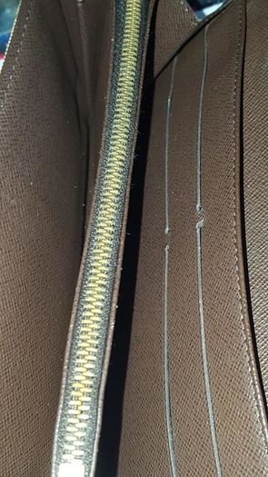 Louis Vuitton  Purse