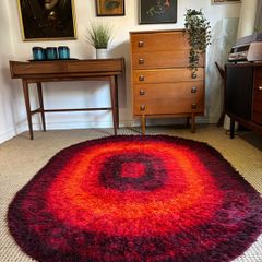 Vintage Retro Mid Century Oval 'Finlandia' Rug
