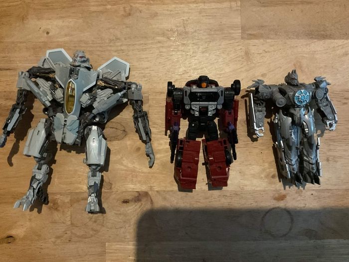 Transformers figure lot