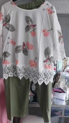 women's top and trouser set