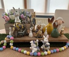 Lovely bundle of Easter/Spring ornaments/decor