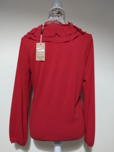 Red Ruffle Gallery Top, New With Tags