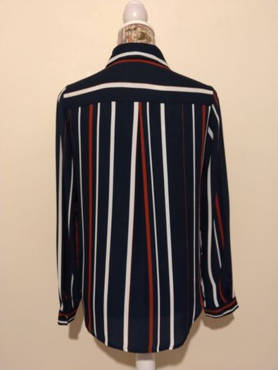 Beautiful long sleeved shirt blouse