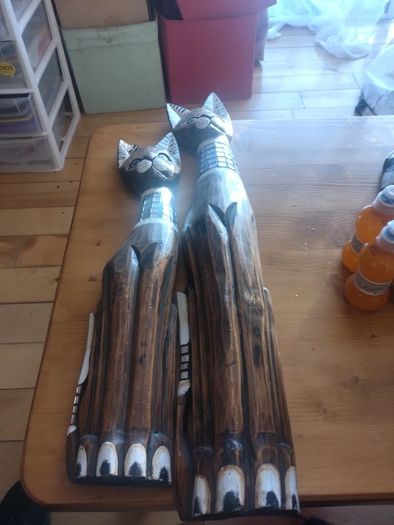 Antique wooden cats