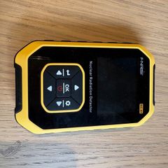 FNIRSI GC-01 Geiger Counter Radiation Detector