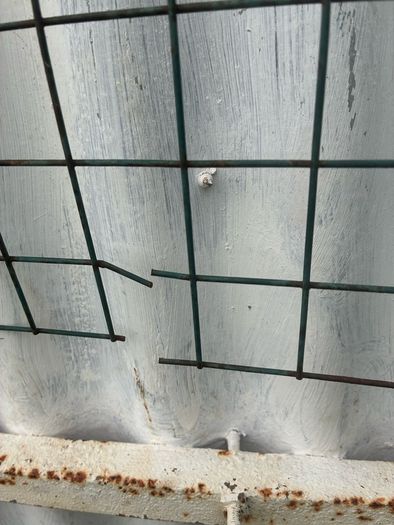6 wire plant holders and 2 lawn plant protectors