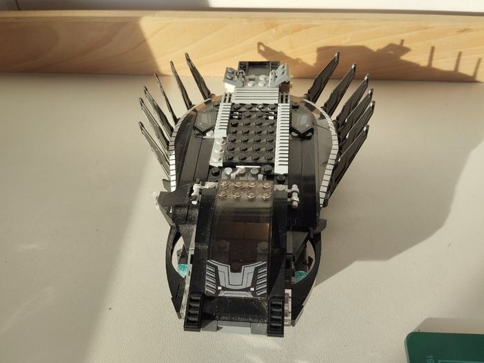 LEGO Marvel Black Panther  Royal Talon Fighter Attack 76100