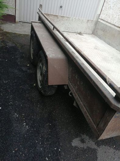 Trailer