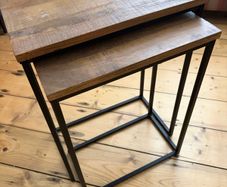 Reduced nest of side tables