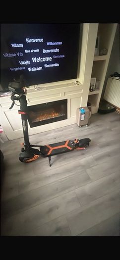 Electric scooter