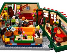 Lego Friends Central Perk