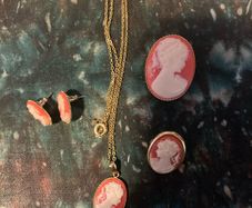 Cameo set free postage