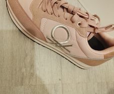 women's