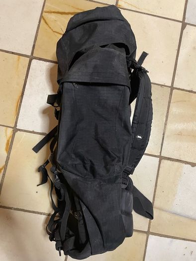 hiking backpack Trespass Trek 66