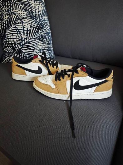 Nike Jordan 1 Rookie of the Year used UK 8.5