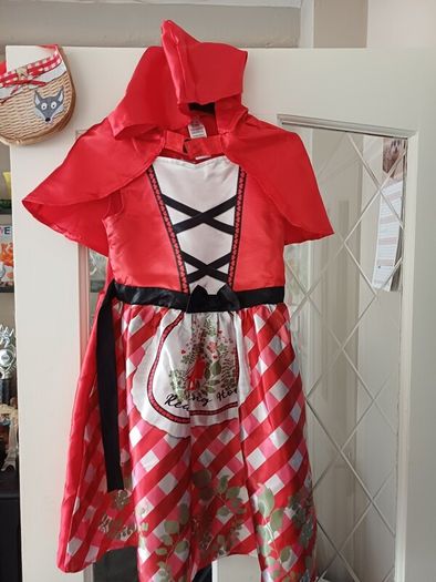 costumes