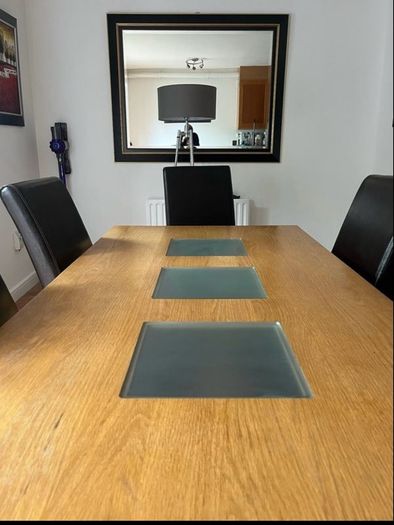 Free to go- table