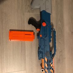 Nerf gun