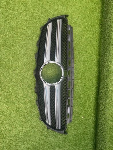 Mercedes W213, W176 Parts