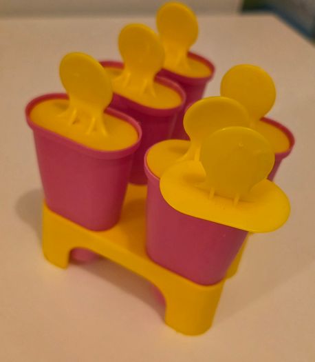 Ice cream forms
