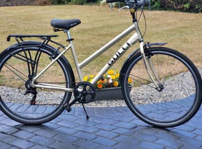 Ladies bike used in working order