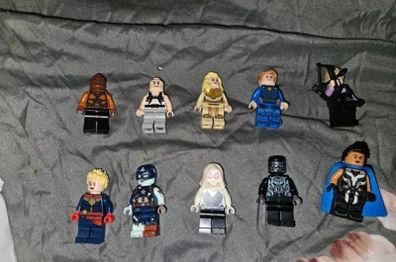 Lego Marvel Minifigure Bundle of 10