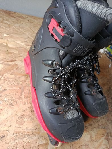 Vintage Cougar Black & Red Aggressive Inline Skates