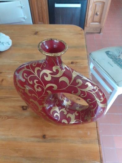 Chinese style vase.