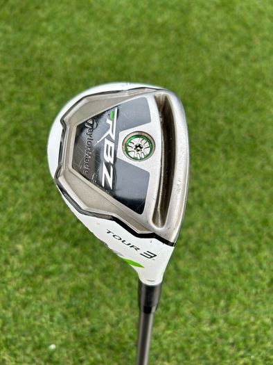 Full set of Taylormade Golf clubs