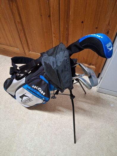 Golf Clubs Golf Set For 9 To 11 Year Old.