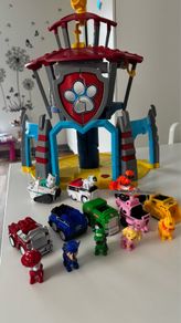 toys