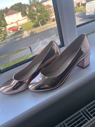 woman shoes